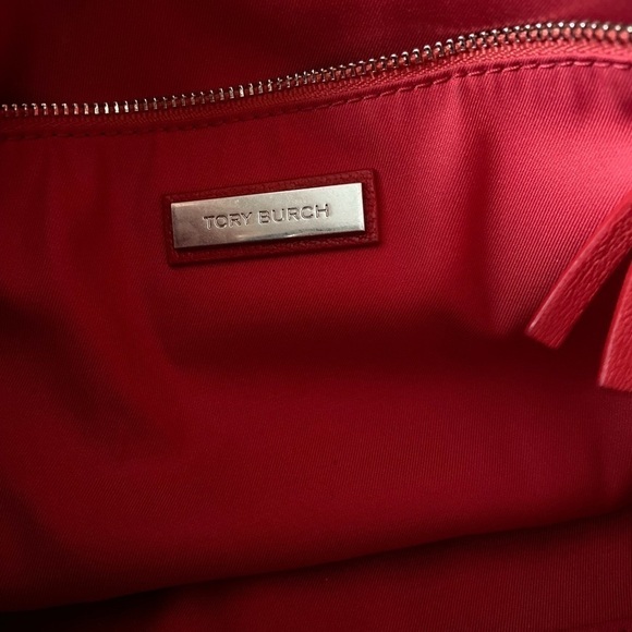 Tory Burch Fleming Distressed Leather Tote Cherry Apple - Picture 10 of 12